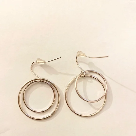 Circle earrings - Picture 2 of 2
